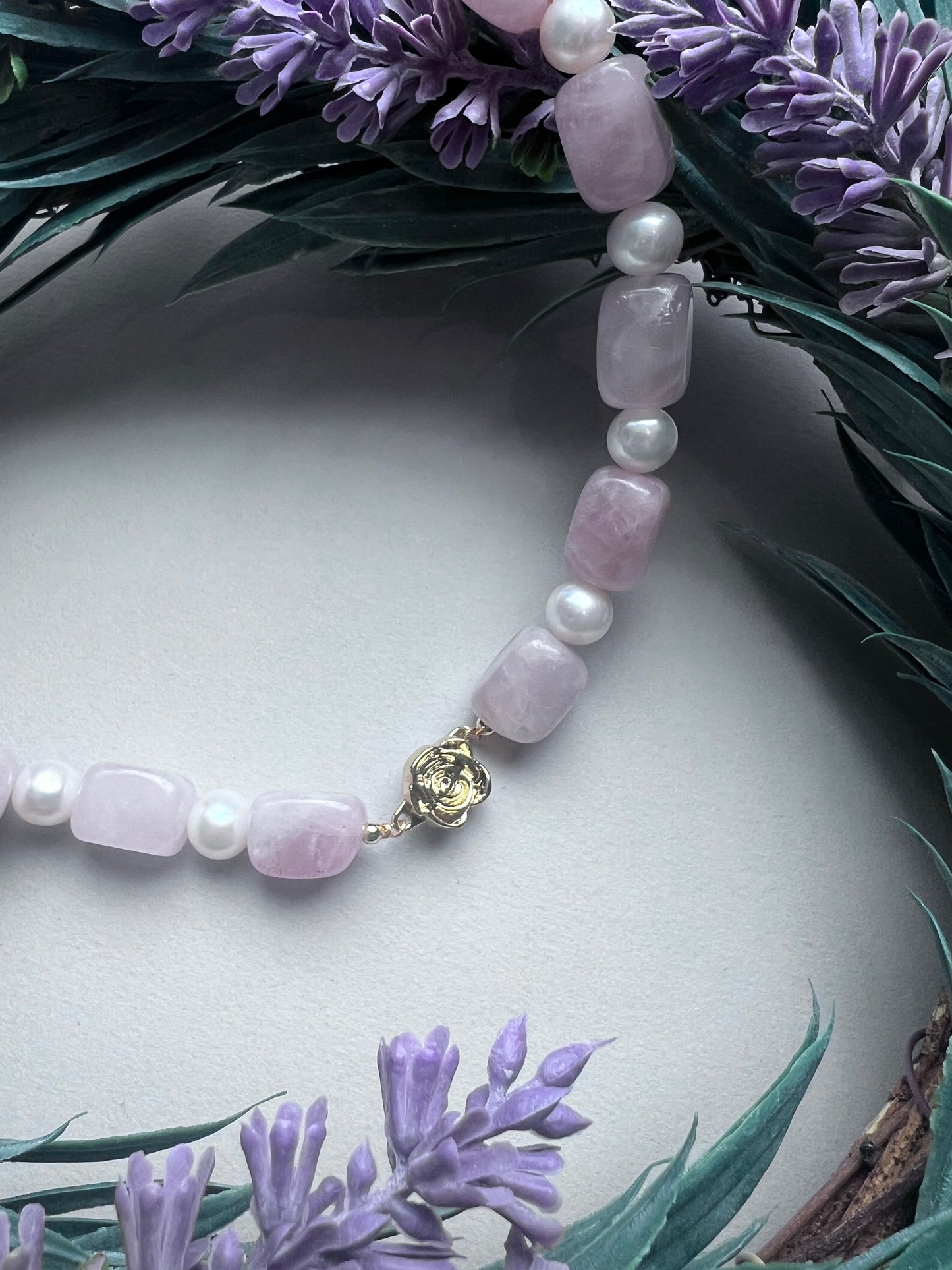 Handcraft Pearl and Crystal Necklace