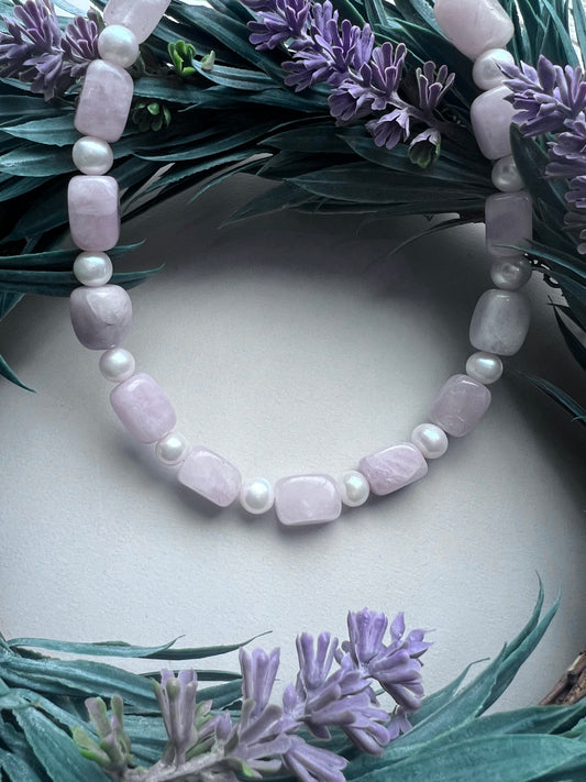Handcraft Pearl and Crystal Necklace